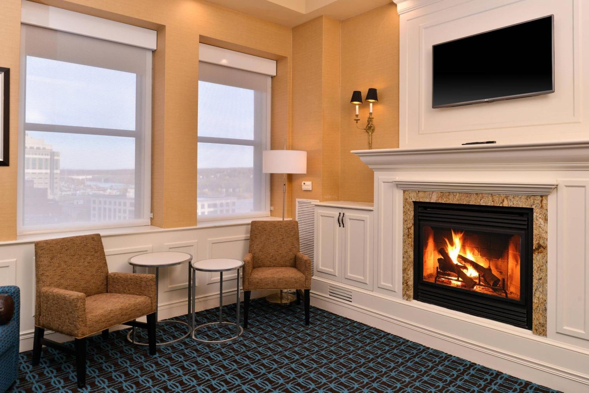 Fairfield Inn & Suites By Marriott Albany Downtown Ngoại thất bức ảnh