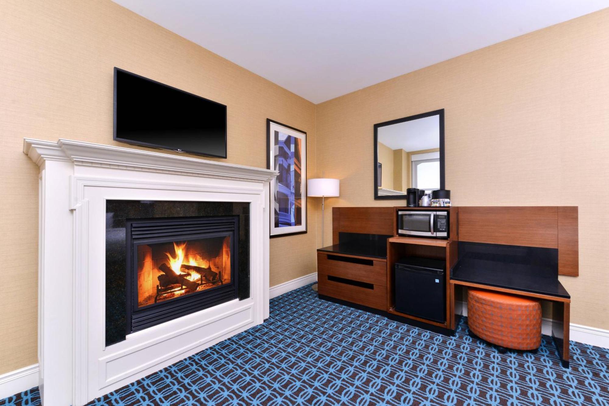 Fairfield Inn & Suites By Marriott Albany Downtown Ngoại thất bức ảnh